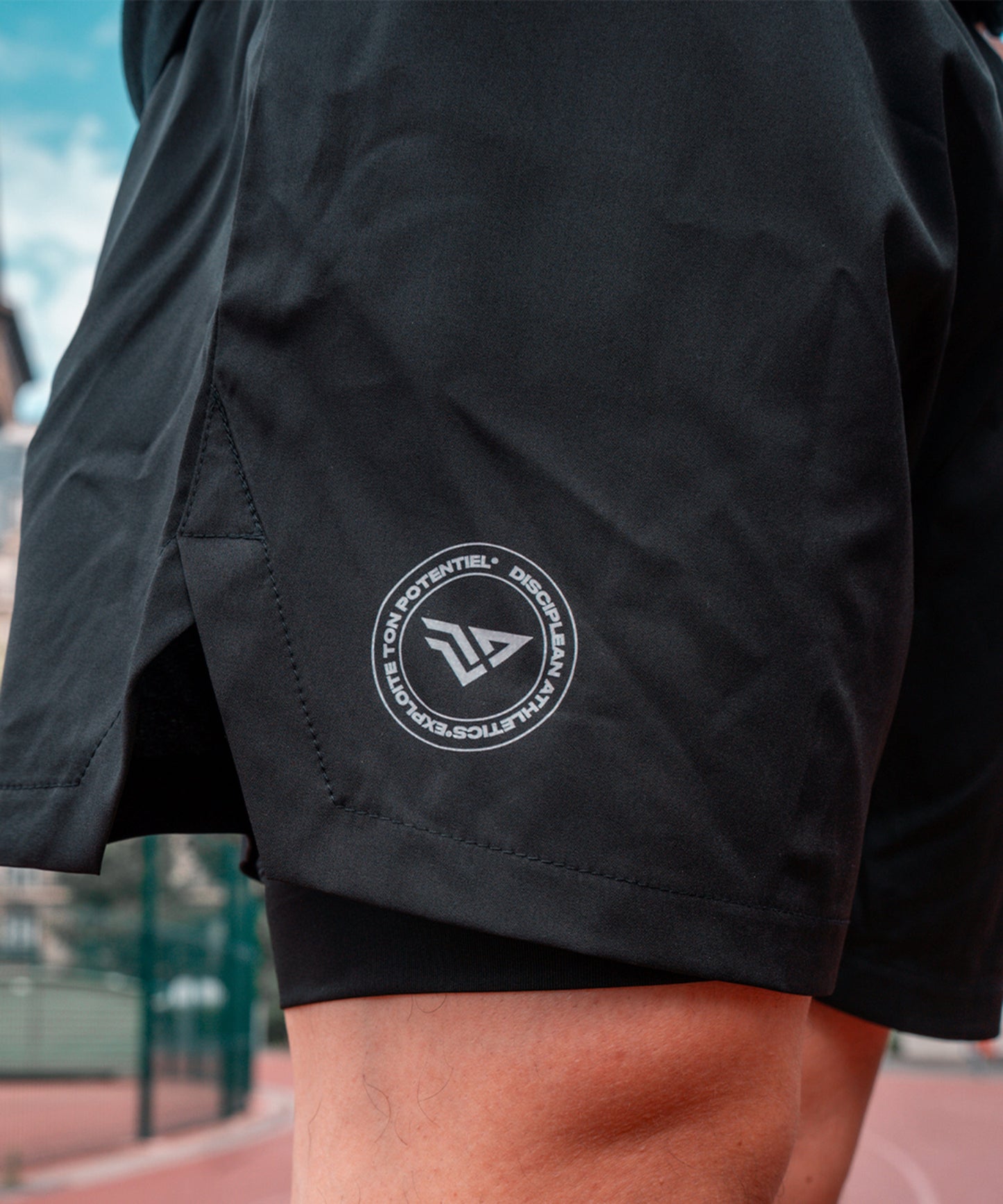 Hybrid Shorts - Black